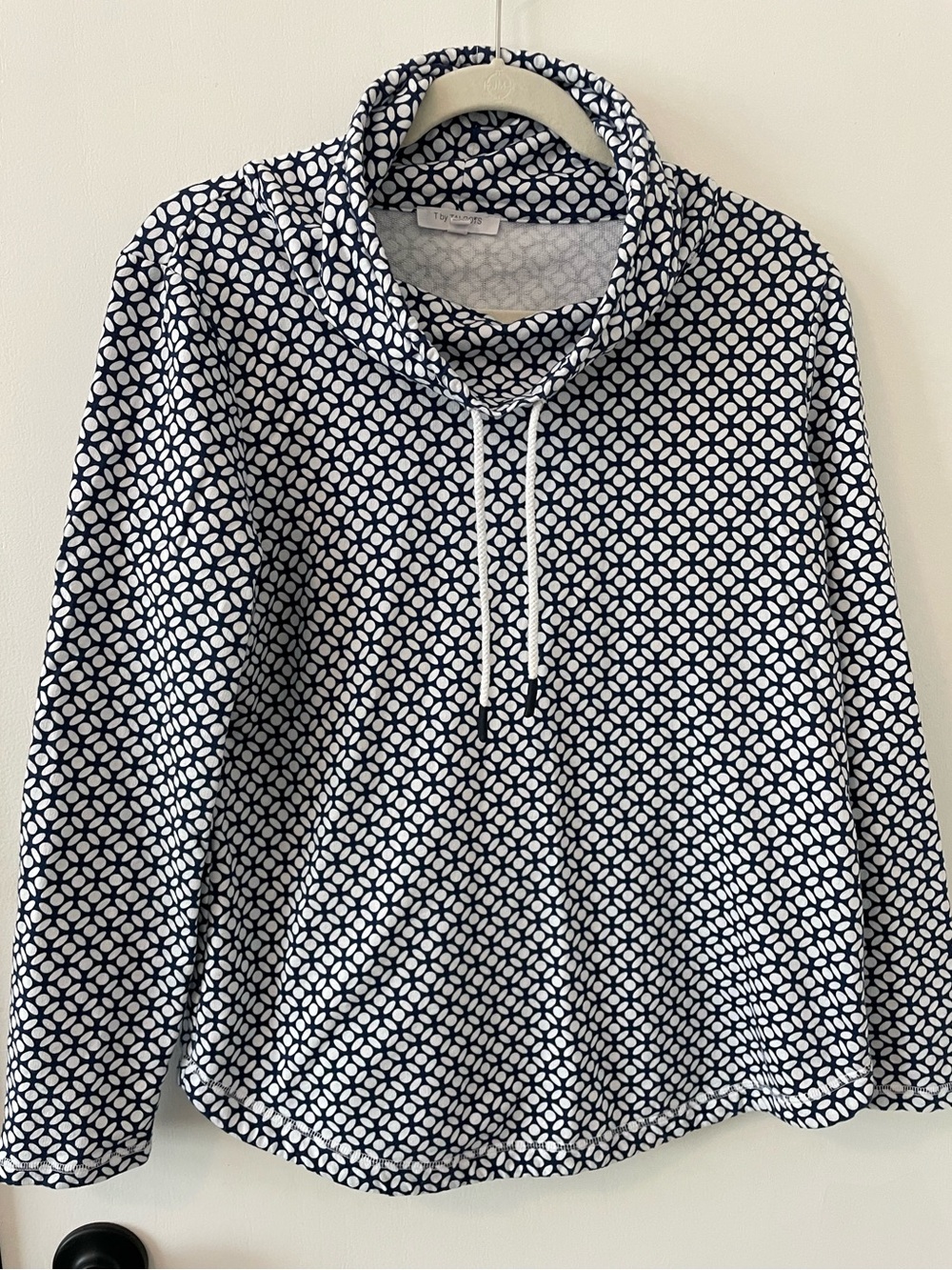 Talbots Sweatshirt Tunic Womens Medium Blue White Funnel Neck Comfort Casual 073